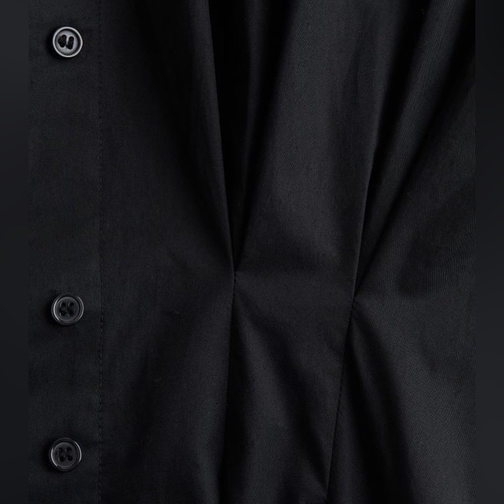H&M Sleeveless Black Pleated Structured Midi Shirt Dress size M Medium - Picture 4 of 5